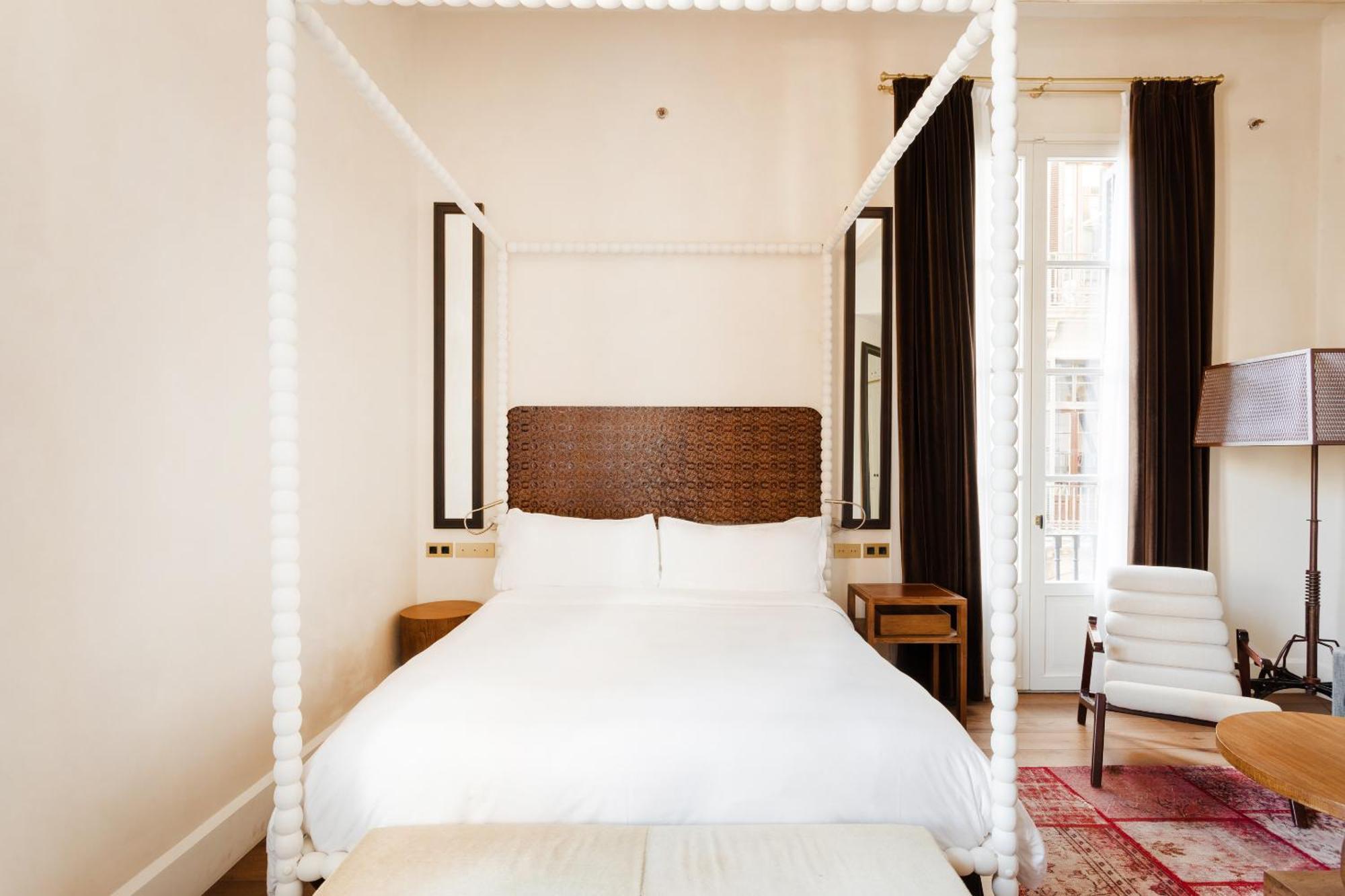 Hotel Sonder Do Plaça Reial 5*